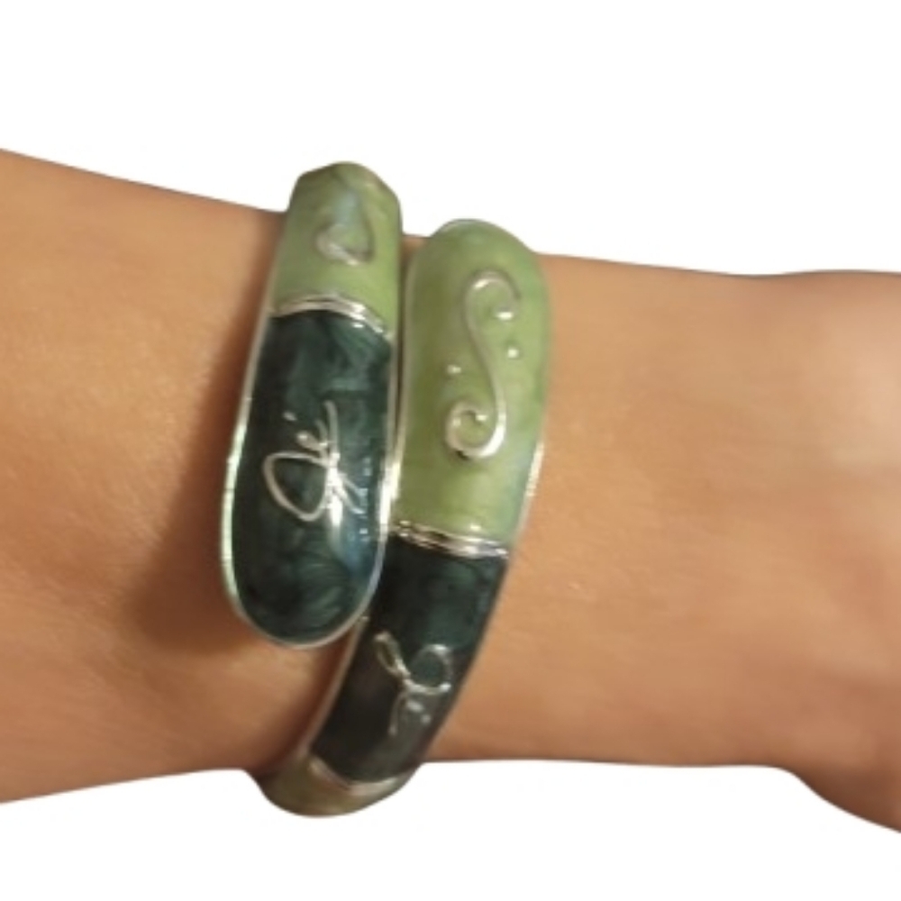 Silver Tone Green Enamel Hinged Bangle Bracelet Cuff Je' Marie Cuff